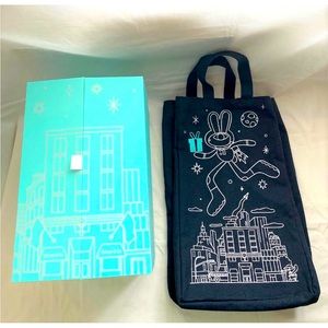 Tiffany & Co. 2021 Rocket Mooncake Box and Tote - VIP ONLY item RARE